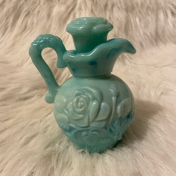 Vintage Avon Blue Milk Glass Pitcher Vase Bottle‎ Victorian Roses With Top - Picture 1 of 10